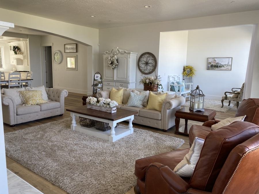Jex Residence living room